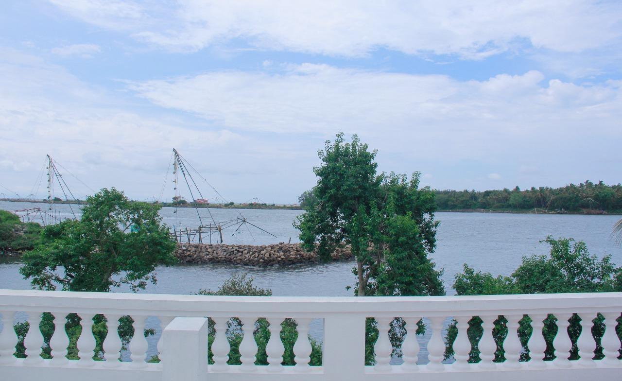 Muziris Harbour View Hotel Kochi Esterno foto